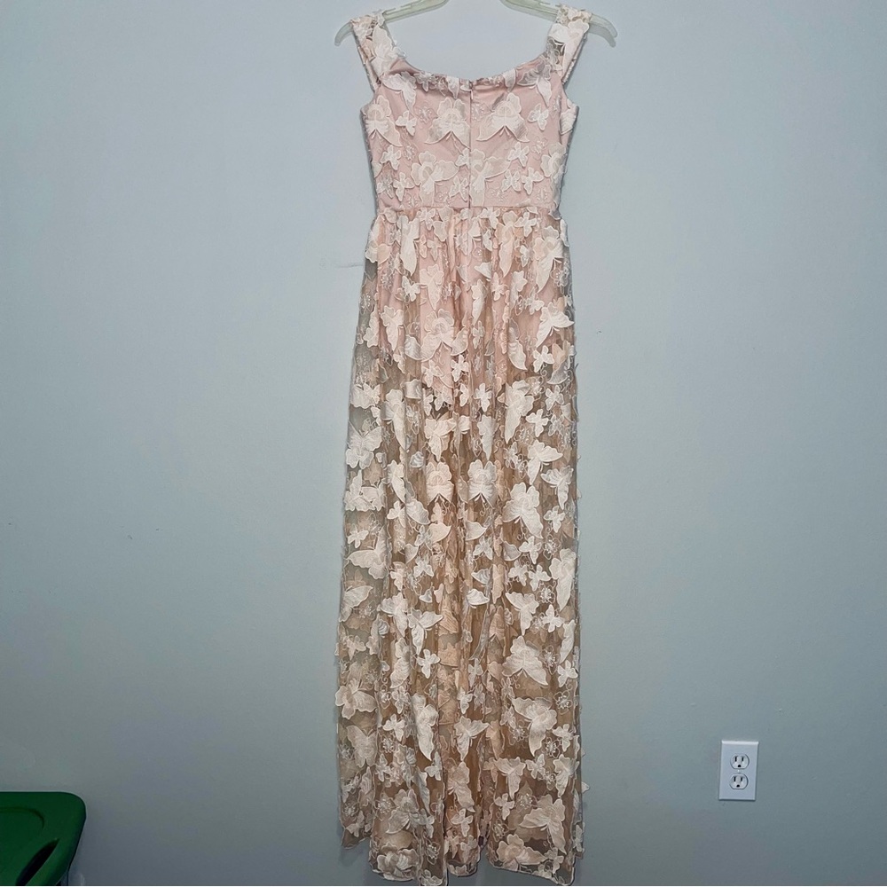 Butterfly Lace Women’s Dress - Picture 3 of 9